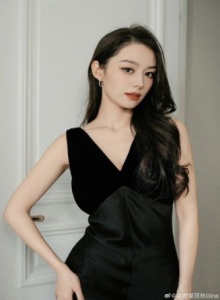 吉娜爱丽丝
