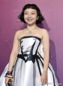 辣目洋子